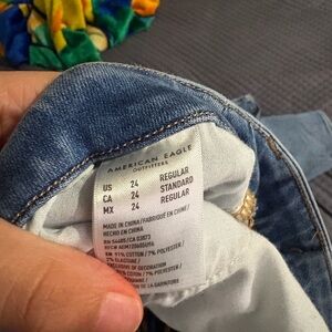 American Eagle Outfitters Light Blue High Rise Women’s Jeans